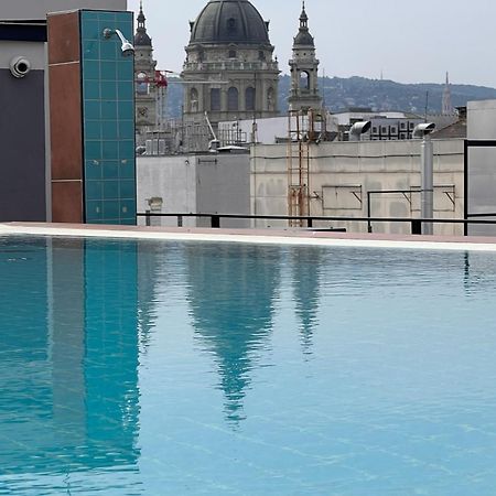 Luxe Central Studio With Pool, Parking & Ac Budapeşte Dış mekan fotoğraf