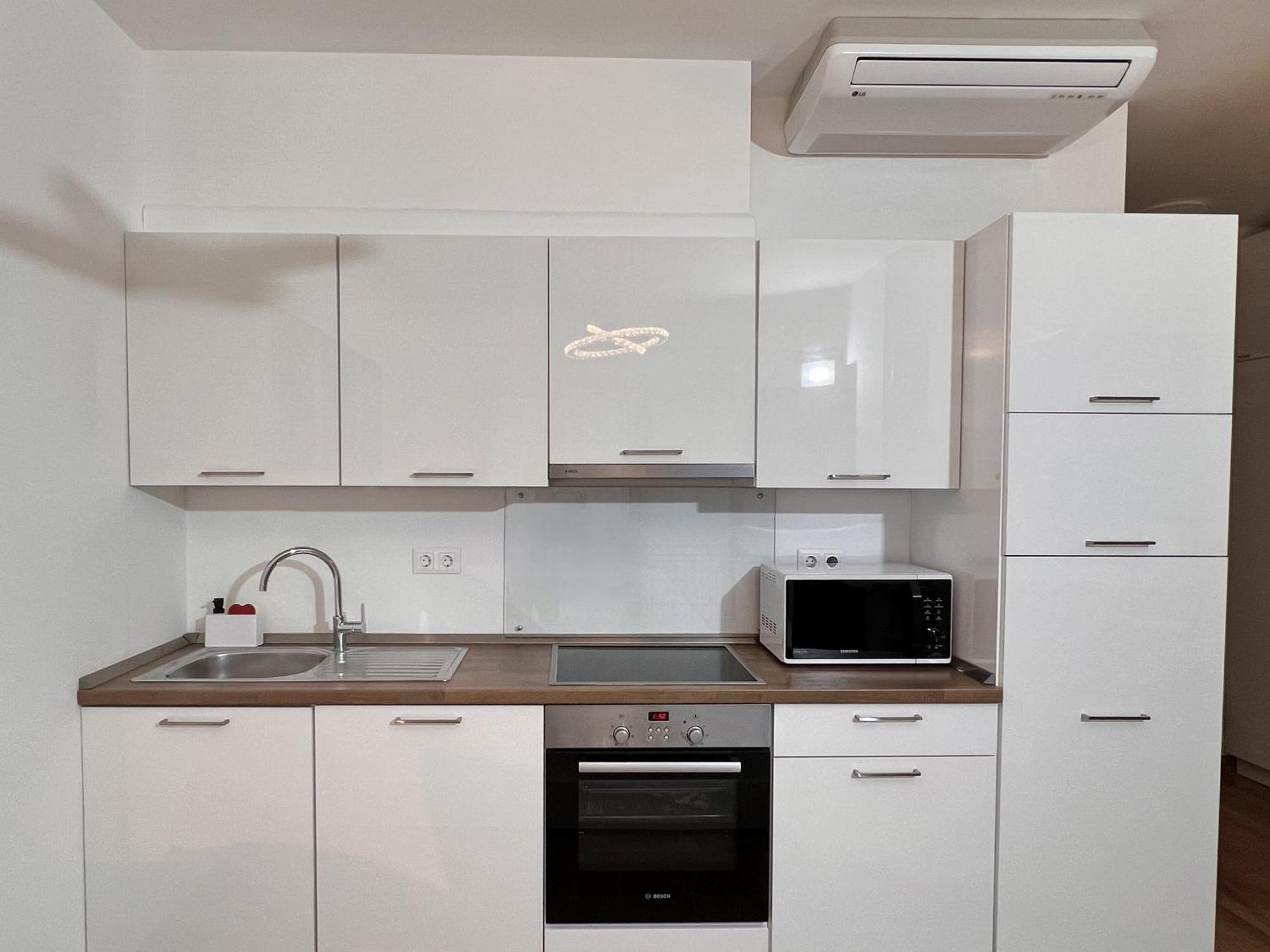Luxe Central Studio With Pool, Parking & Ac Budapeşte Dış mekan fotoğraf